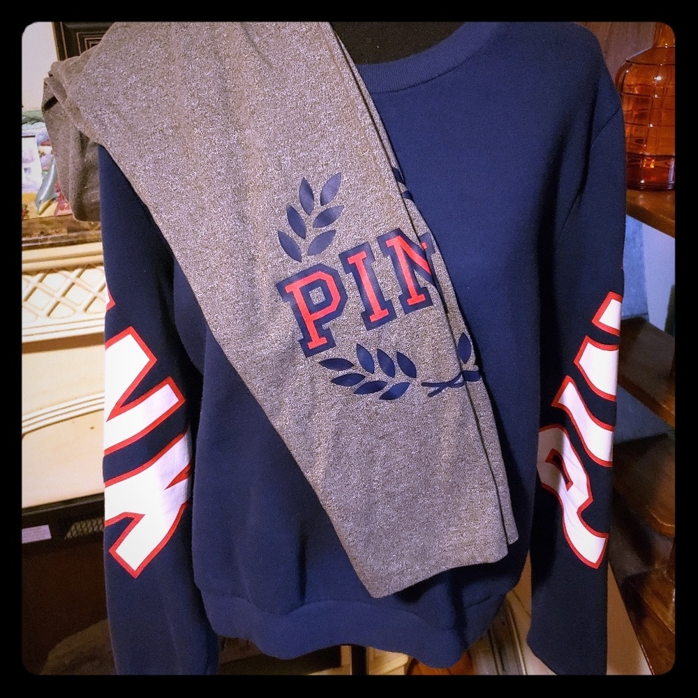 Cute and Comfy sweatshirt with leggings!